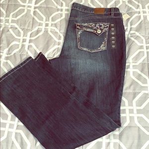 Maurices NWT Jeans